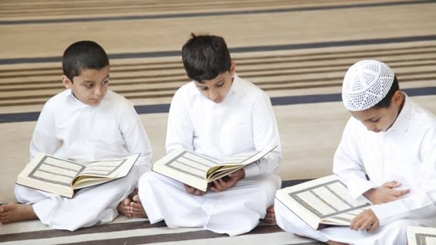 الطريقة المثلى لتعليم أطفالنا القرآن